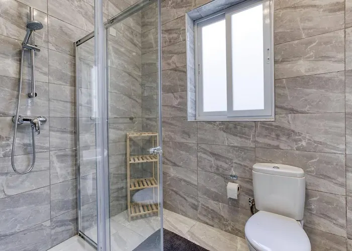 Seaview,beautiful 3br 2 Марсаскала